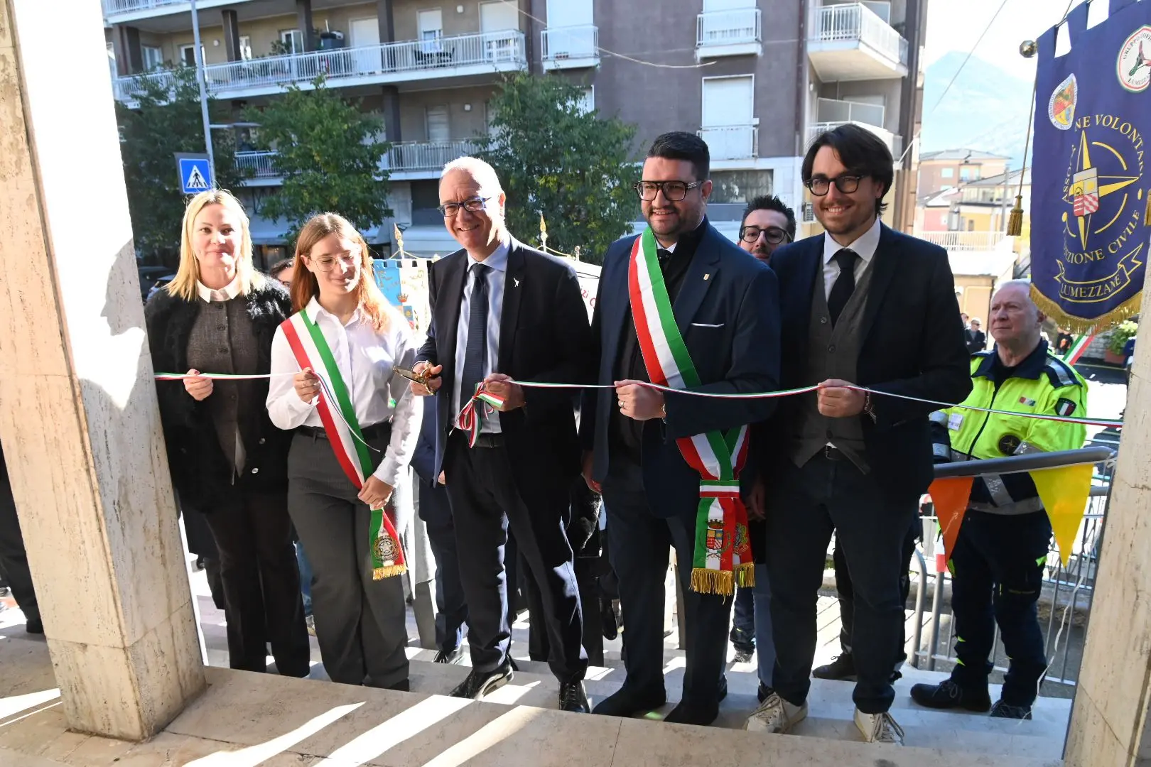 Il ministro Valditara inaugura quattro scuole a Sarezzo, Lumezzane e Desenzano