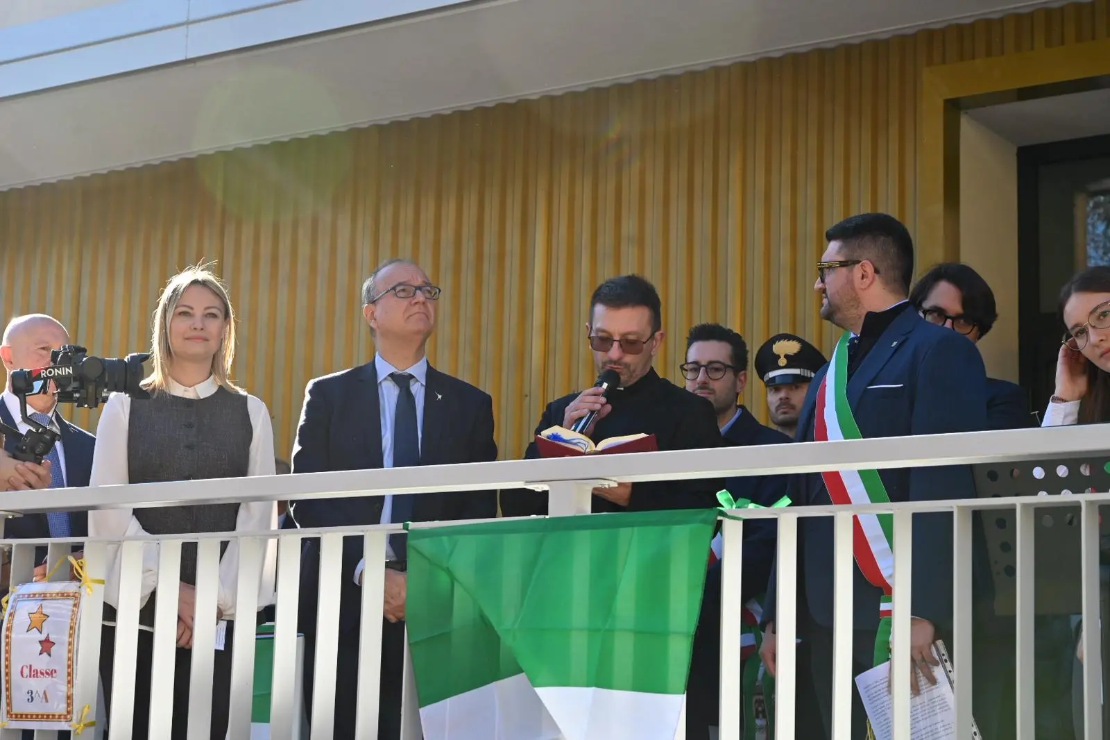Il ministro Valditara inaugura la scuola a Desenzano