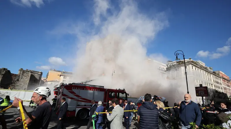 Crollo largo Corrado Ricci Roma 3 novembre 2025. ANSA/MASSIMO PERCOSSI