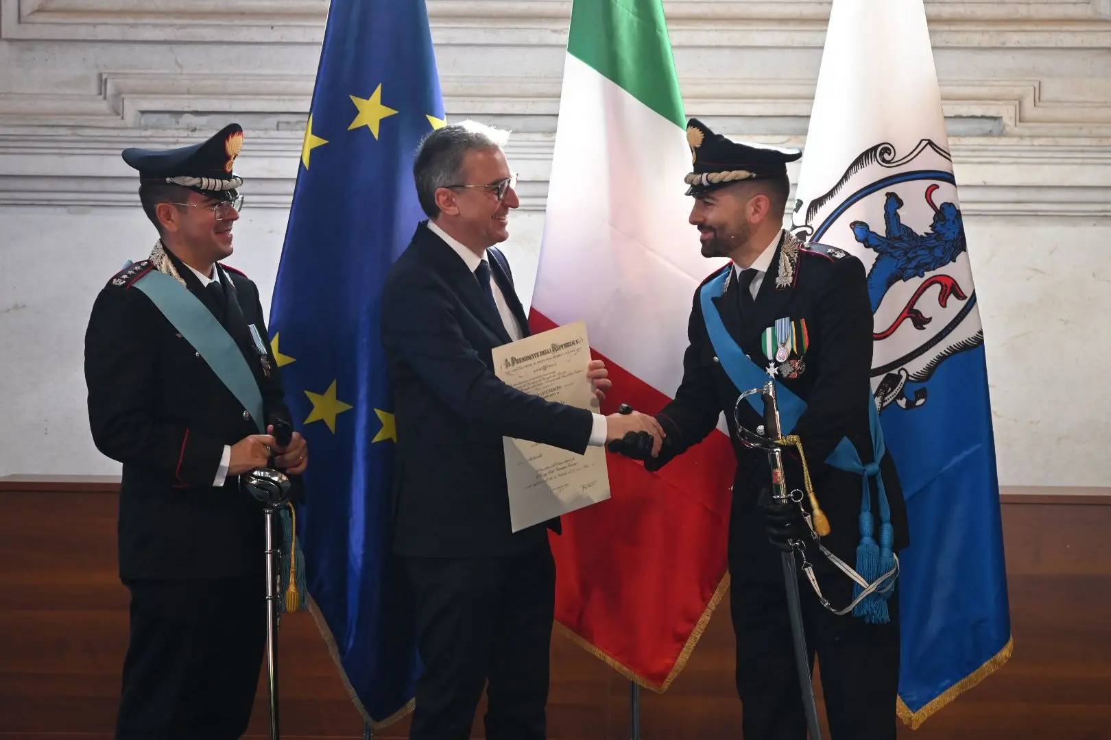 4 novembre, la consegna delle onorificenze al merito