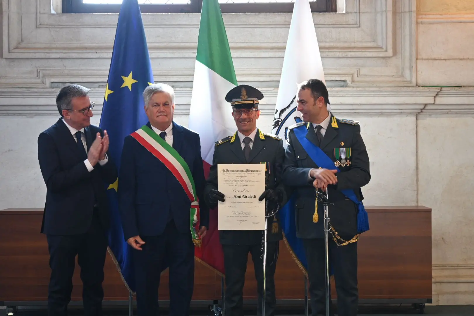 4 novembre, la consegna delle onorificenze al merito