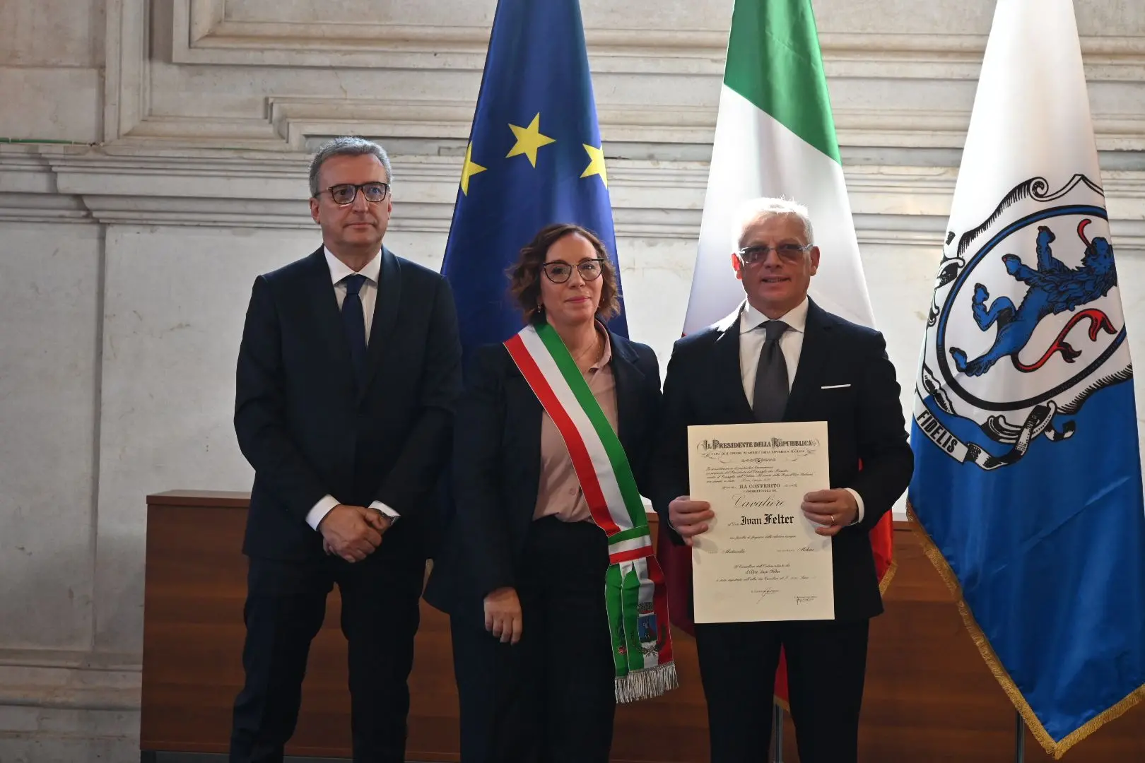 4 novembre, la consegna delle onorificenze al merito