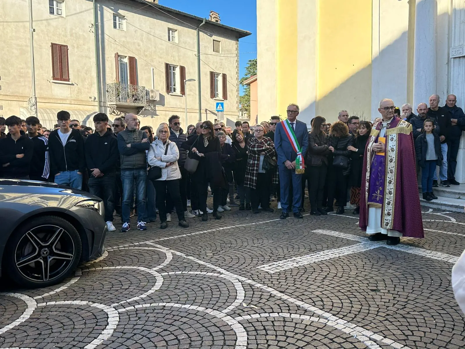 A Pompiano il funerale di Daniela Bratelli