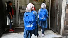 Bambine a scuola - © www.giornaledibrescia.it