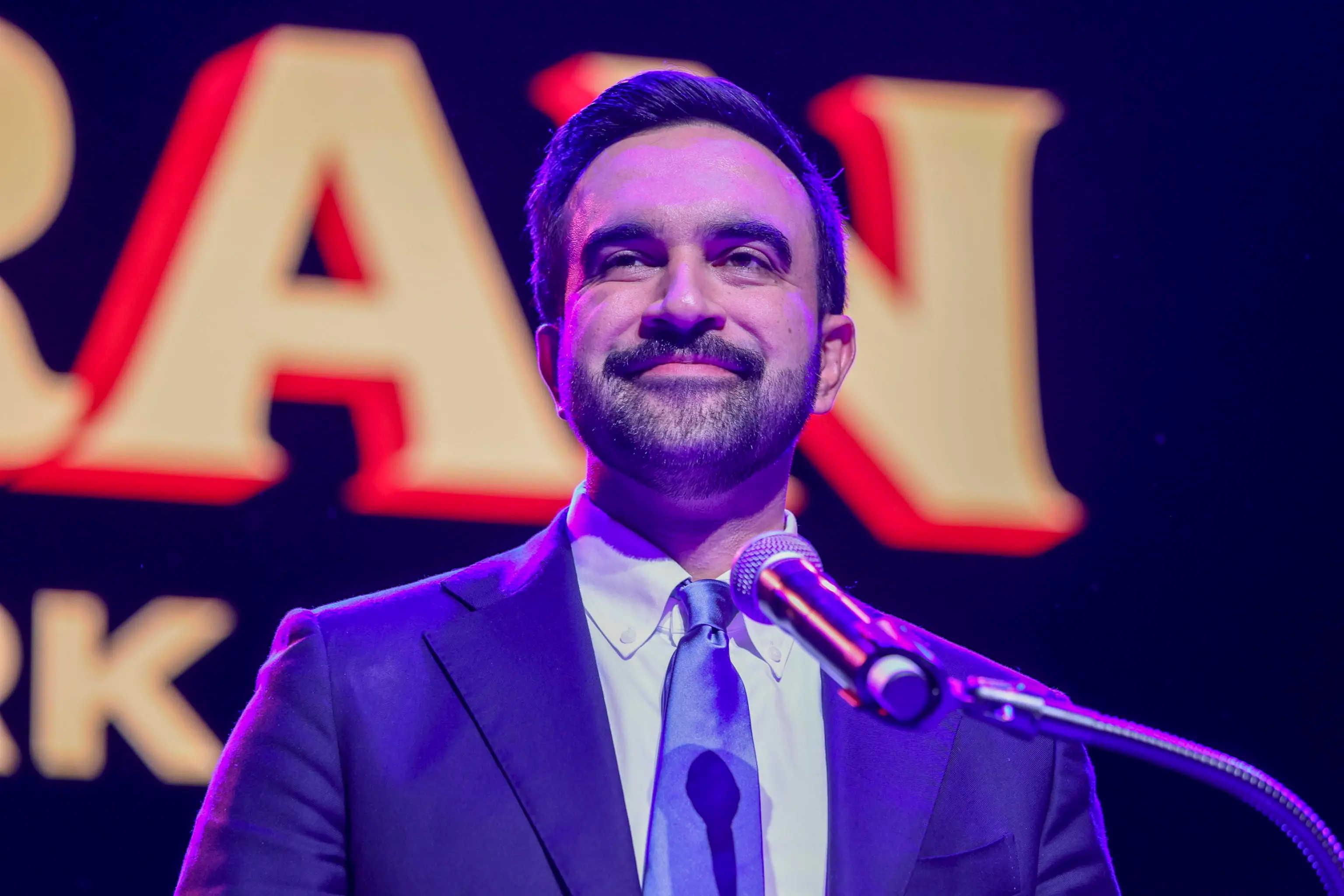 epa12504014 Mayor-elect of New York City Zohran Mamdani speaks during an election night party hosted by the Democratic nominee in the Brooklyn borough of New York, USA, 4 November 2025. Mamdani has defeated Andrew Cuomo to win the New York mayoral election. EPA/SARAH YENESEL