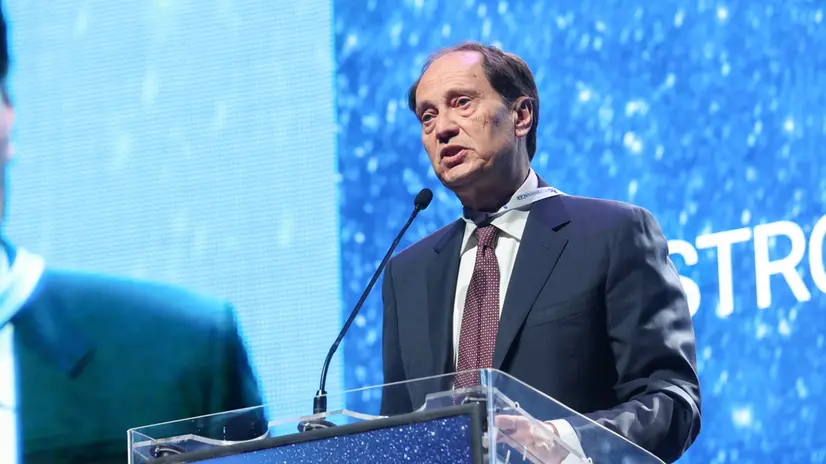 Luca Ciriani Ministro per i rapporti con il Parlamento della Repubblica italiana durante l'Assemblea Nazionale Federmanager: " Orizzonti Industriali. L'Italia che produce il Futuro" . Roma, 29 ottobre 2025. ANSA/Emanuele Valeri (NPK)