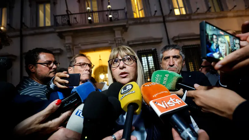 La segretaria generale della Cisl Daniela Fumarola al termine dell’incontro del tavolo sulla manovra di Governo con i Sindacati Cgil, Cisl, Uil, presso Palazzo Chigi, Roma, 10 ottobre 2025. ANSA/ANGELO CARCONI