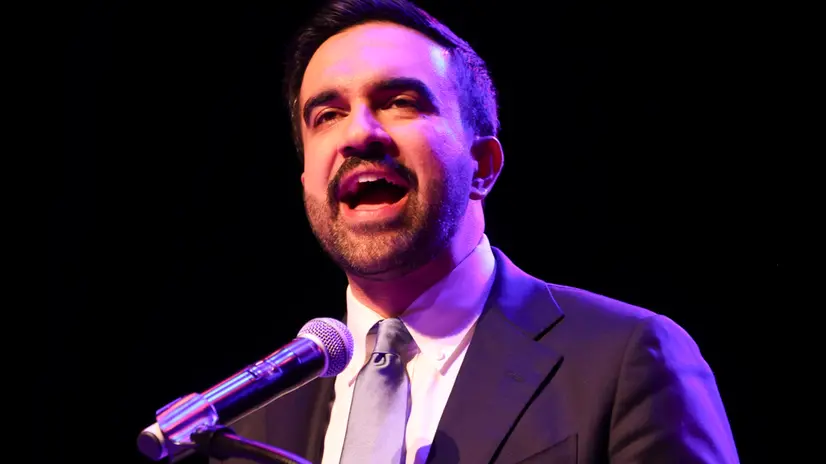 epa12504019 Mayor-elect of New York City Zohran Mamdani speaks during an election night party hosted by the Democratic nominee in the Brooklyn borough of New York, USA, 4 November 2025. Mamdani has defeated Andrew Cuomo to win the New York mayoral election. EPA/SARAH YENESEL