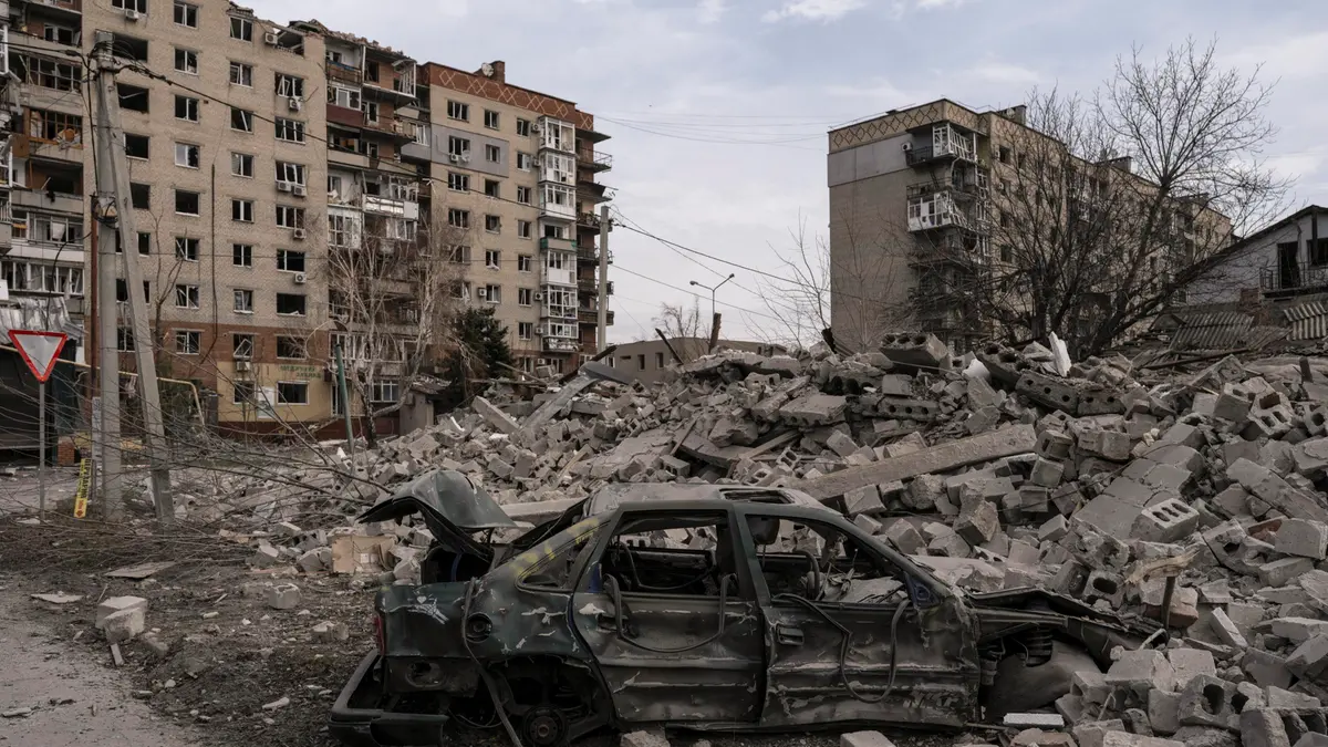 Bandiera Palestinese Issata Sulla Cupola Del Duomo Di Pavia - Foto 7