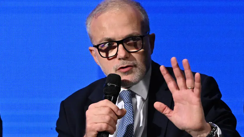 L'intervento di Ernesto Maria Ruffini, nel corso del convegno 'La rete di Trieste. (Perfino) più di un partito', prima riunione per la costituente degli amministratori locali di ispirazione cristiana nato a margine della Settimana sociale dello scorso luglio, Roma 14 febbraio 2025. ANSA/MAURIZIO BRAMBATTI