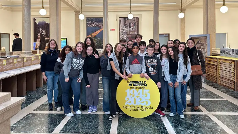 La 1C della scuola media Rinaldini di Ghedi in visita alla mostra del GdB