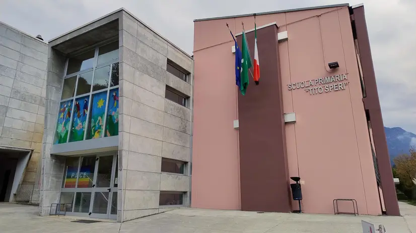 L'edificio è stato ritinteggiato - © www.giornaledibrescia.it