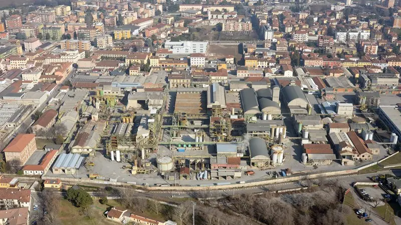 Una panoramica del polo industriale Caffaro