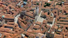 Una veduta aerea di Chiari - © www.giornaledibrescia.it