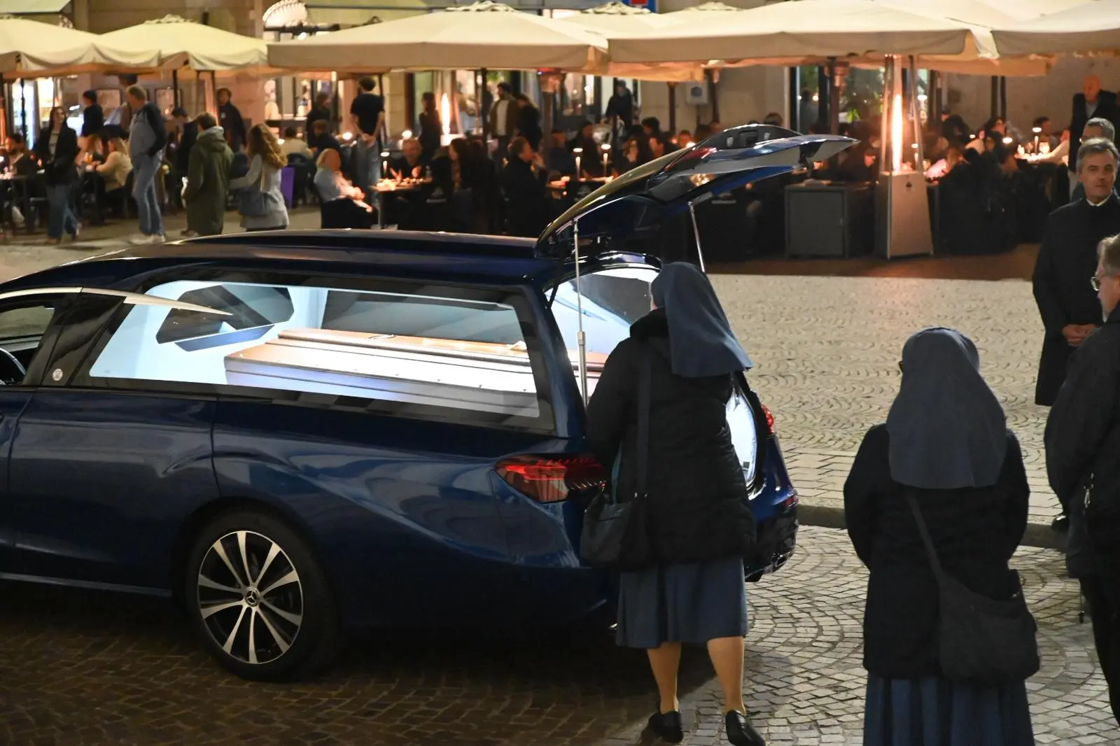 La Messa in suffragio di mons. Giulio Sanguineti