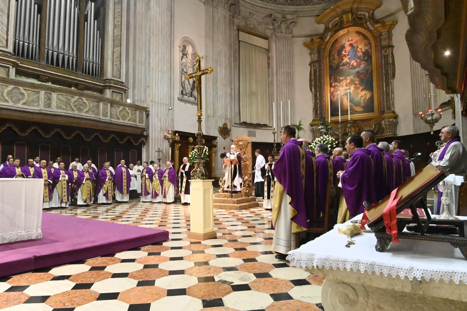 La Messa in suffragio di mons. Giulio Sanguineti