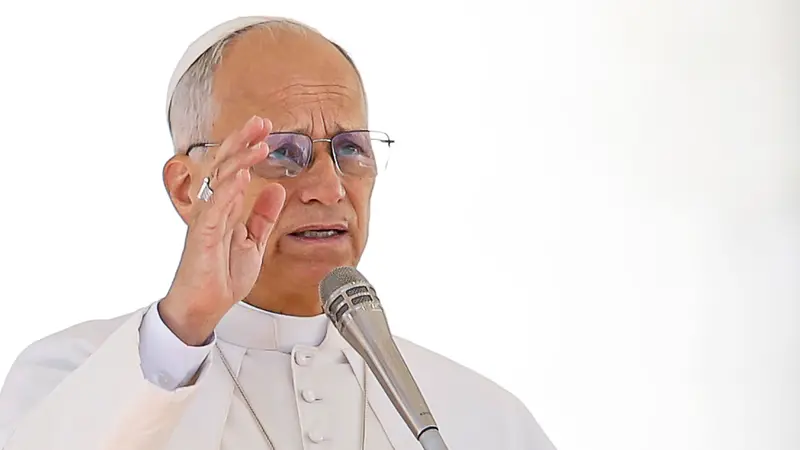 Pope Leo XIV during the weekly general audience in Saint Peters Square, Vatican City, 05 November 2025. ANSA/ANGELO CARCONI