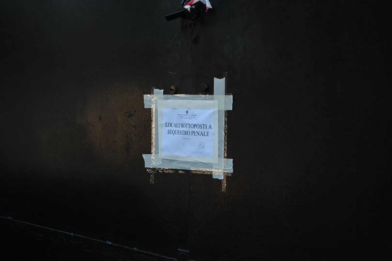 I colpi di pistola alla discoteca Just Me di Lonato