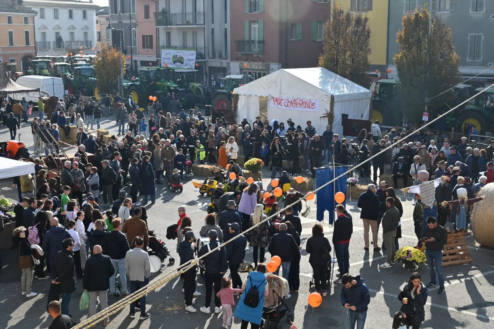 In Piazza con Noi a Borgo San Giacomo