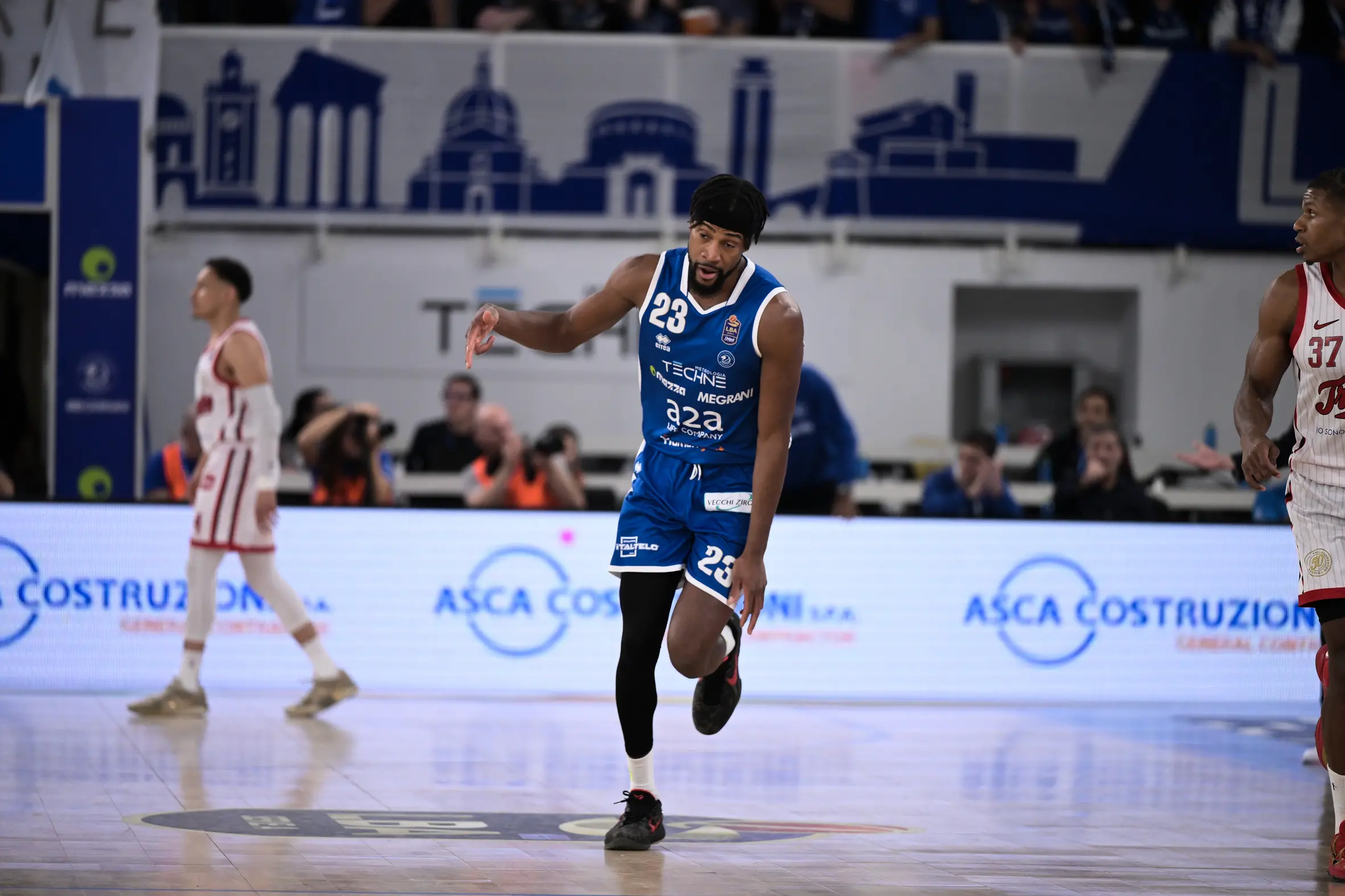 Basket, gli scatti di Germani-Trieste