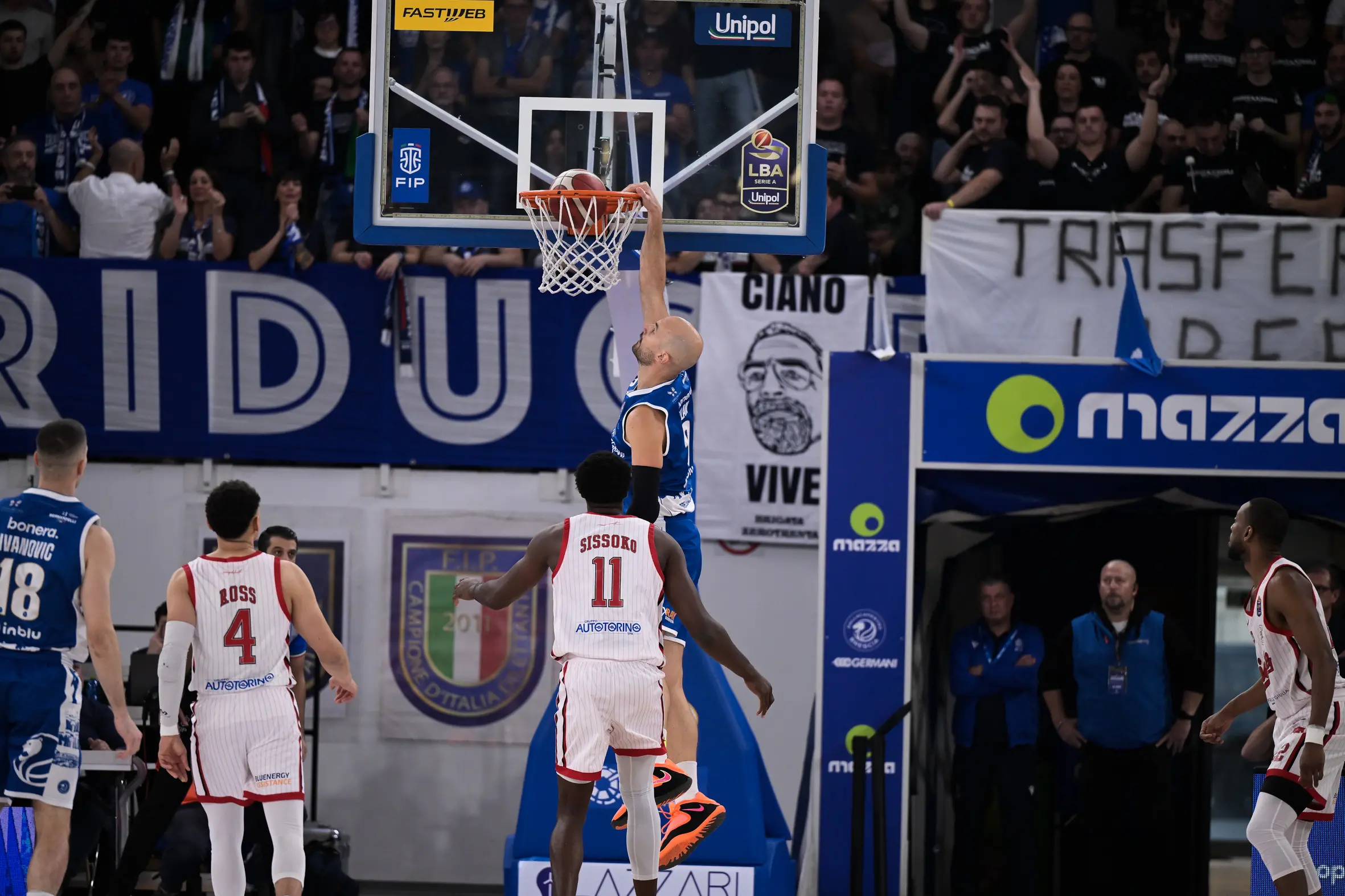 Basket, gli scatti di Germani-Trieste