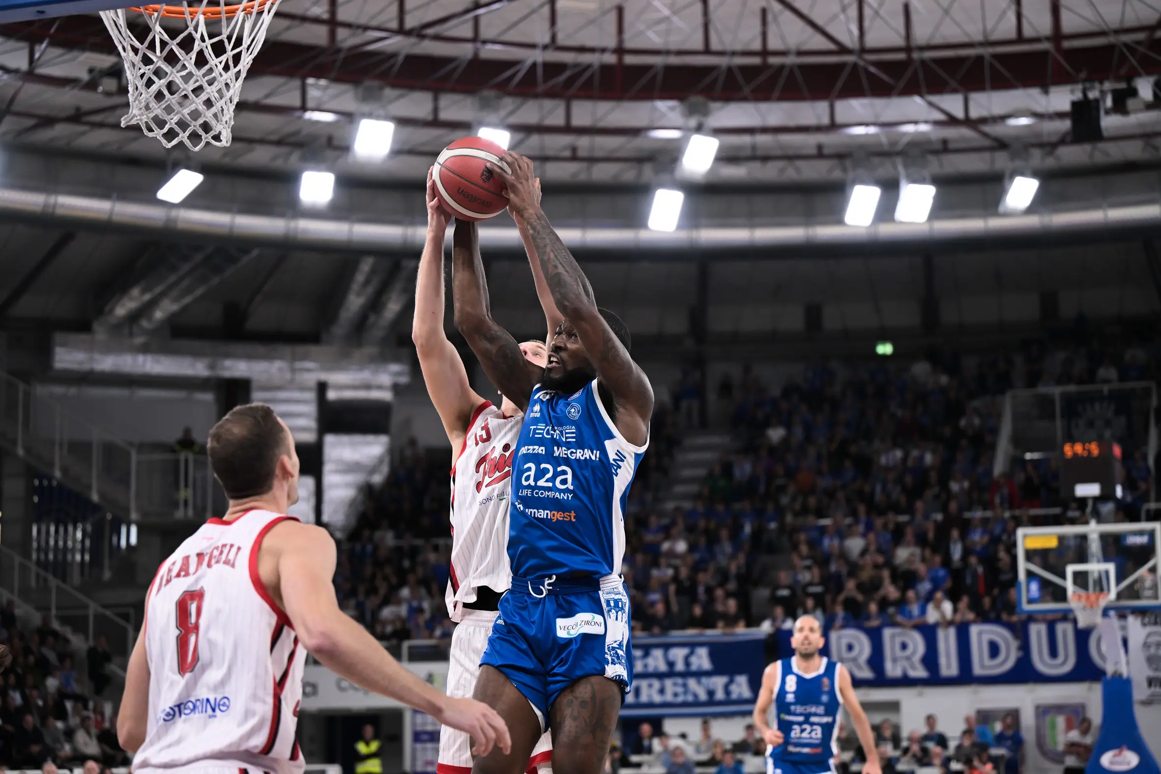 Basket, gli scatti di Germani-Trieste