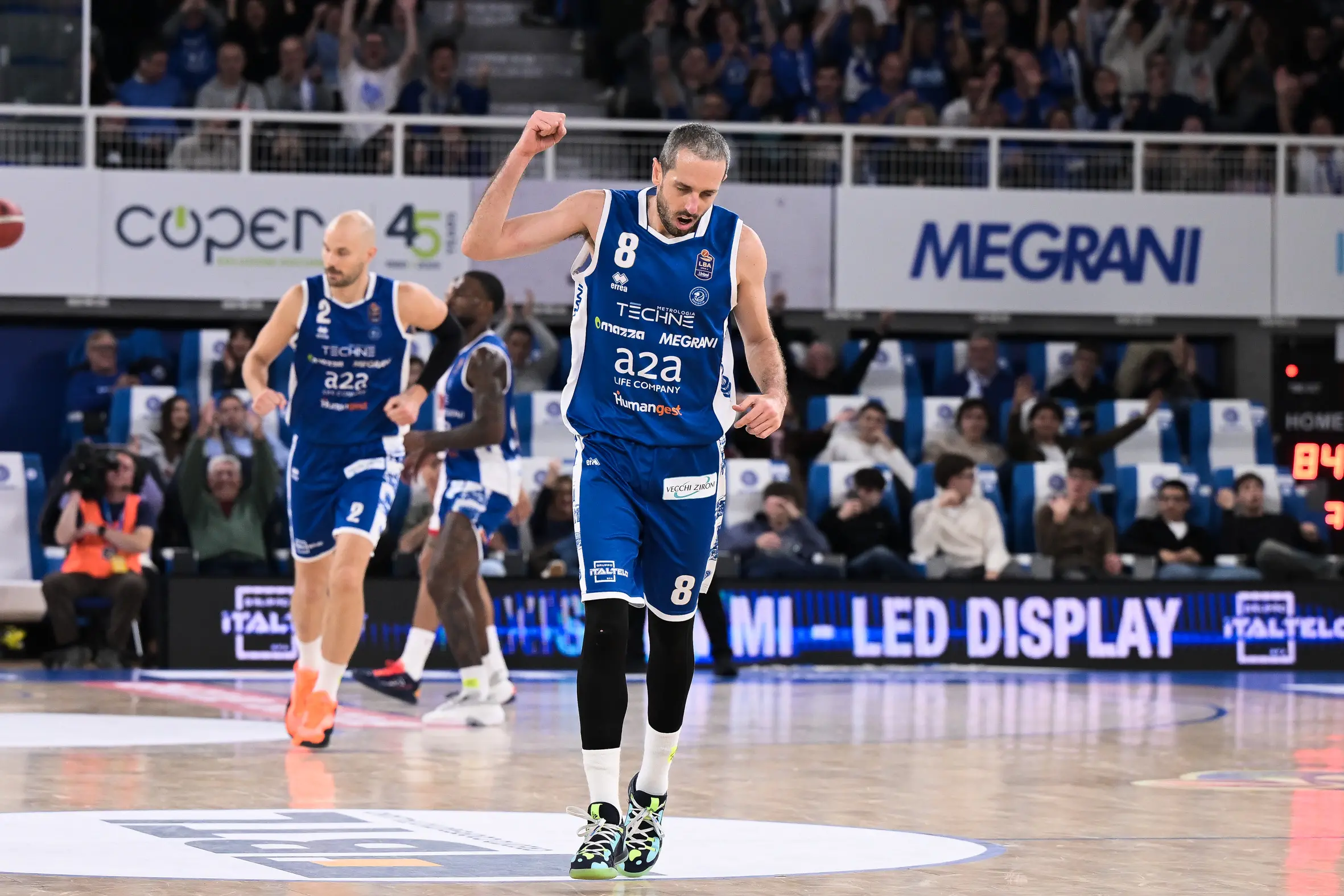 Basket, gli scatti di Germani-Trieste