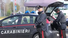 CORONAVIRUS CONTROLLI CARABINIERI VIA DEL PARTIGIANO REGGIO EMILIA