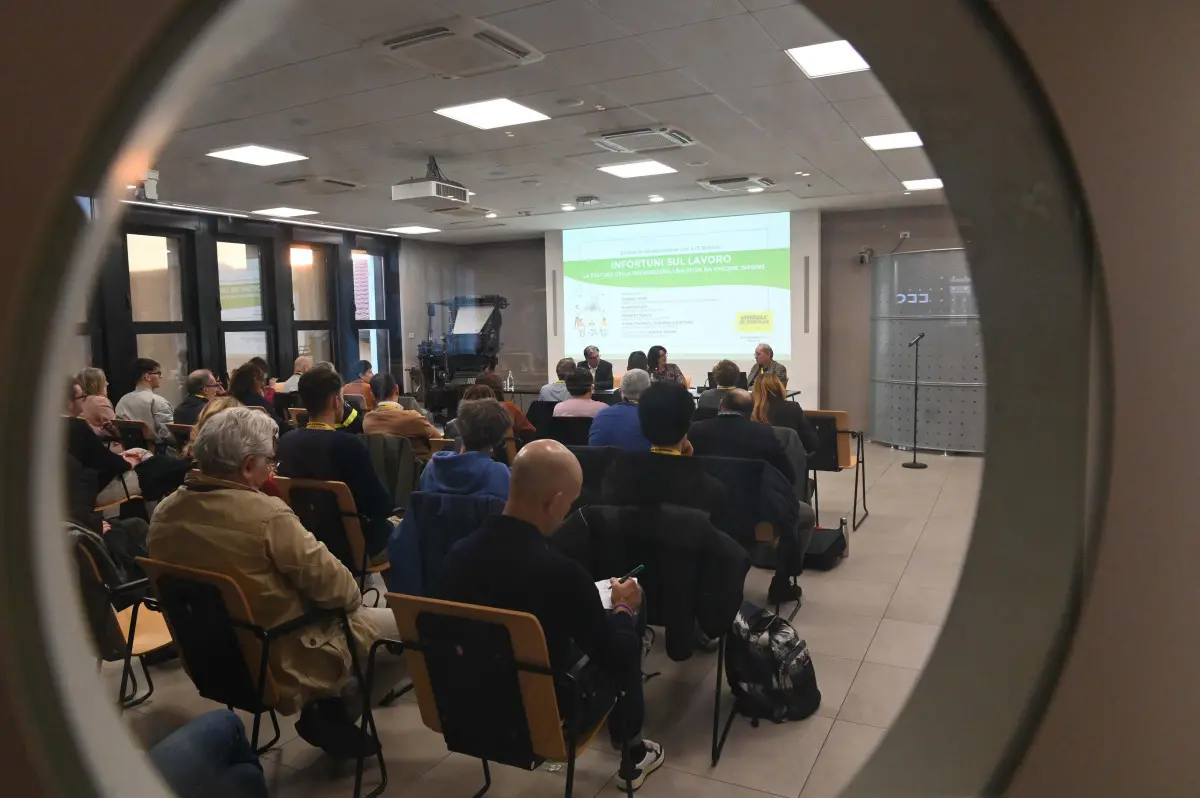 L'incontro sulla sicurezza sul lavoro in Sala Libretti