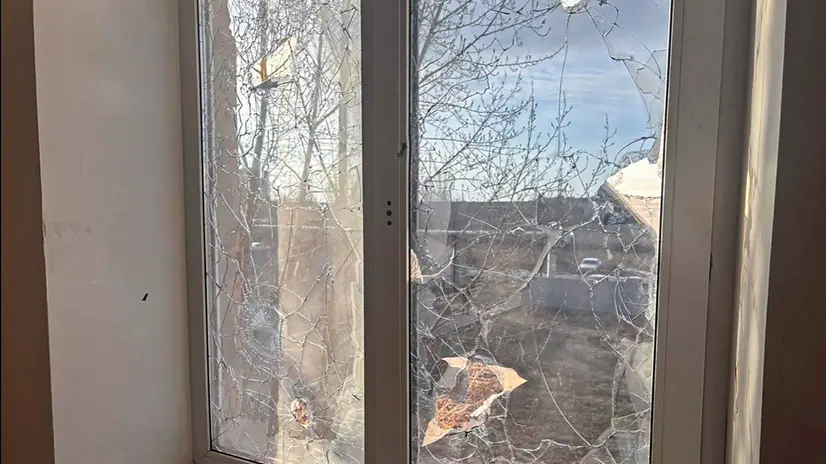 epa11975222 A handout photo made available by the Governor of Saratov Region press service shows a damaged window of a hospital, following a Ukrainian drone attack in Engels, Saratov region, Russia, 20 March 2025. The buildings of a hospital, two kindergartens and a school in Engels were damaged, and two people were injured, said the region's governor, Roman Busargin. According to the Russian Defense Ministry, 54 drones were shot down over the region. In total, on the night of March 20, air defense systems destroyed 132 Ukrainian drones over the Saratov, Voronezh, Belgorod, Rostov, Kursk, Lipetsk regions and the Republic of Crimea. EPA/GOVERNOR OF SARATOV REGION PRESS HANDOUT EDITORIAL USE ONLY/NO SALES