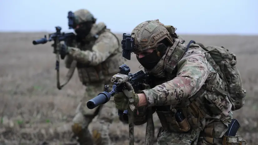 epa12518076 A handout photo made available by the press service of the 127th Separate Brigade of the Territorial Defence of Ukraine shows Ukrainian servicemen attending a military training near Kupiansk in the Kharkiv region, Ukraine, 09 November 2025 (issued on 11 November 2025), amid the ongoing Russian invasion. Russian troops entered Ukrainian territory on 24 February 2022, starting a conflict that has provoked destruction and a humanitarian crisis. EPA/127th Separate Brigade of the Territorial Defence HANDOUT HANDOUT EDITORIAL USE ONLY/NO SALES