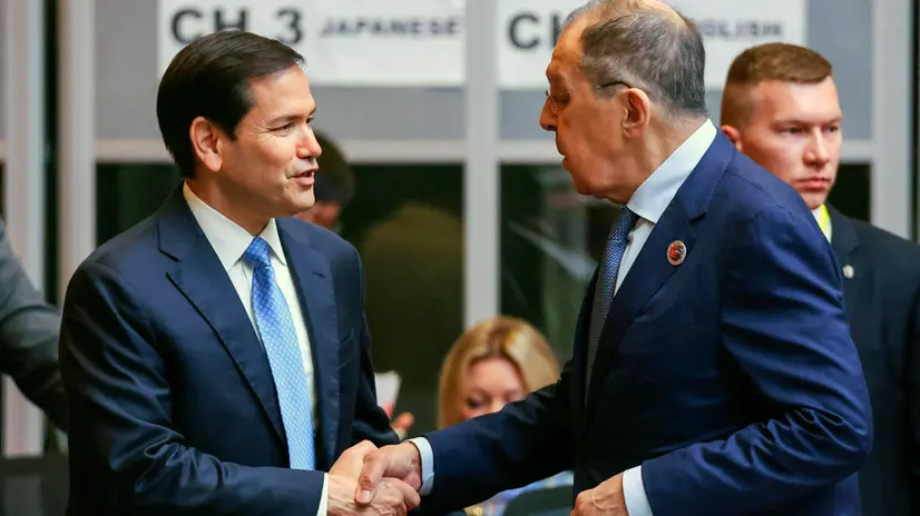 epa12230741 Russia's Foreign Minister Sergei Lavrov (R) greets US Secretary of State Marco Rubio (L) during the 15th East Asia Foreign Ministers’ Meeting at the 58th Association of Southeast Asian Nations (ASEAN) Foreign Ministers’ Meetings in Kuala Lumpur, Malaysia, 11 July 2025. EPA/FAZRY ISMAIL