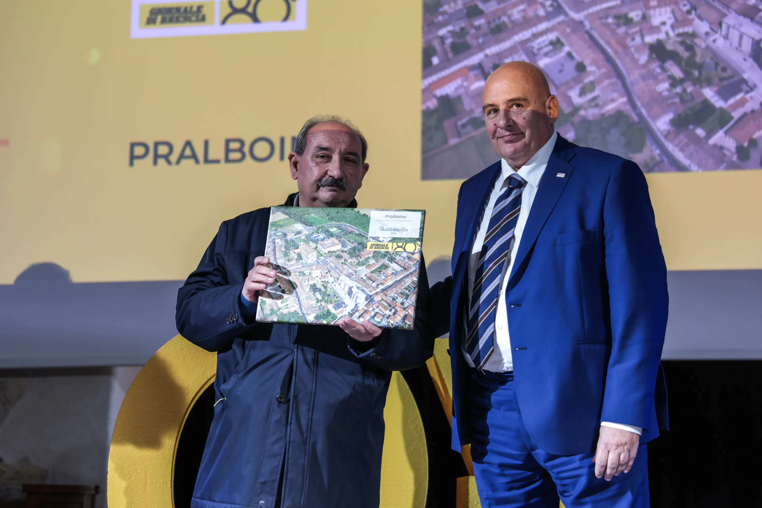 CULTURA PRESENTAZIONE INSERTO QUALITA' DELLA VITA NELLA FOTO UN MOMENTO DELL'EVENTO PREMIATO VICESINDACO PRALBOINO ROMAGNOLI 11/11/2025 newreporter©Comincini