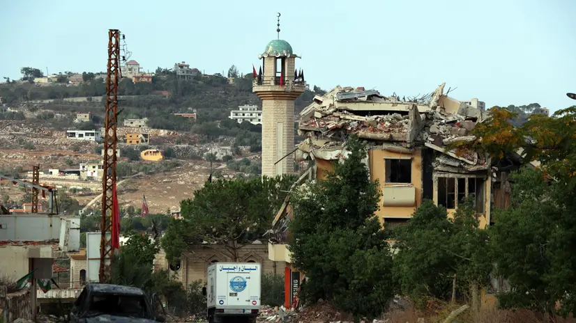epa12467509 View of destroyed buildings in the village of Odaisseh, located close to the Blue Line border with Israel, in southern Lebanon, 20 October 2025. Olive harvesting took place under the protection of UNIFIL peacekeepers, in coordination with the Lebanese army, which facilitated the process over a five-week period on the Lebanese-Israeli border. EPA/WAEL HAMZEH