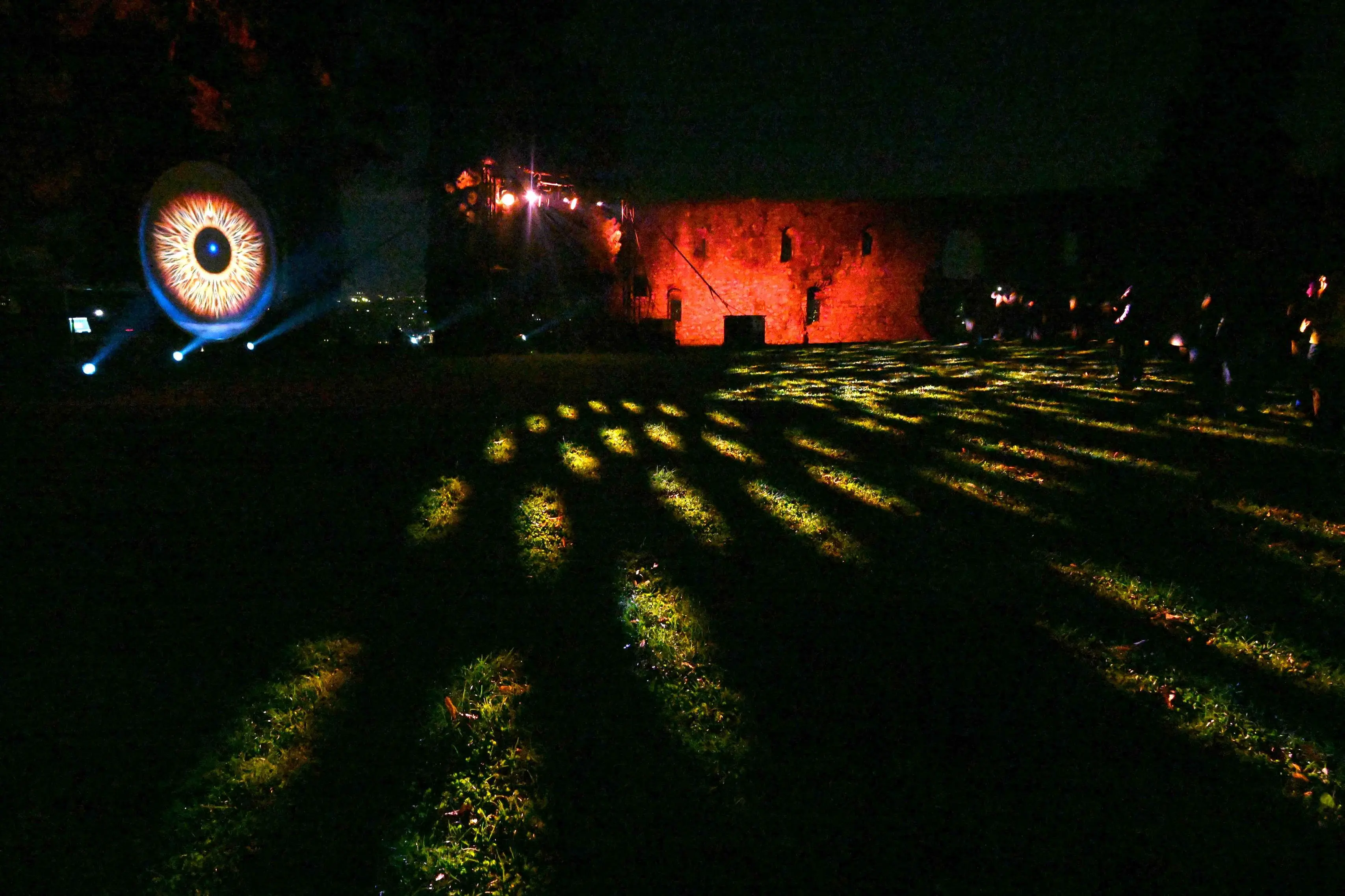 CRONACA BRESCIA CASTELLO INAUGURAZIONE MYSTERIA LIGHT FESTIVAL PER SANDRINI 06-11-2025 MARCO ORTOGNI NEW EDEN GROUP