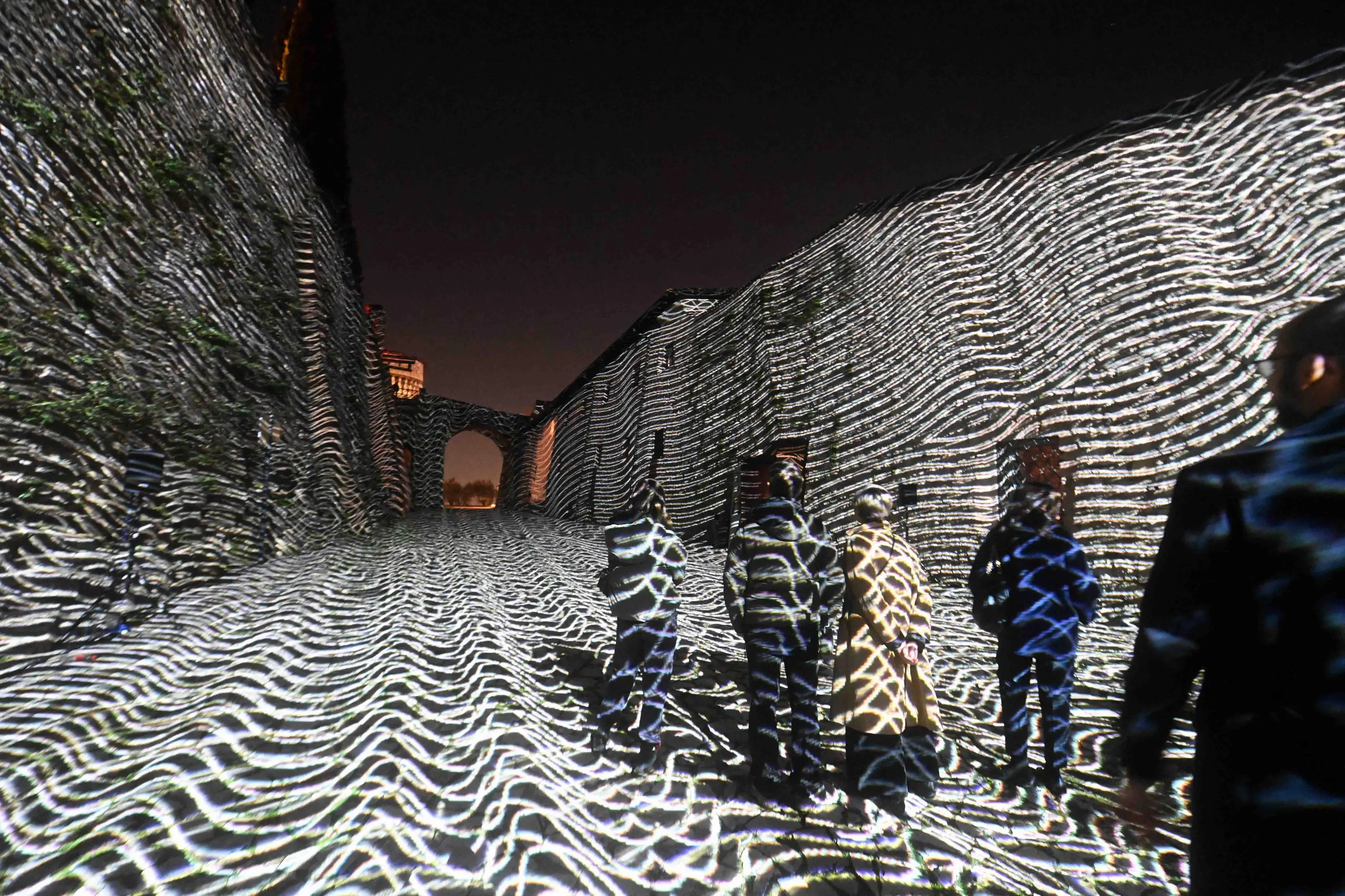 CRONACA BRESCIA CASTELLO INAUGURAZIONE MYSTERIA LIGHT FESTIVAL PER SANDRINI 06-11-2025 MARCO ORTOGNI NEW EDEN GROUP