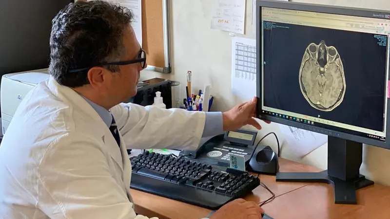 Il dottor Eugenio Magni, primario di Neurologia in Poliambulanza