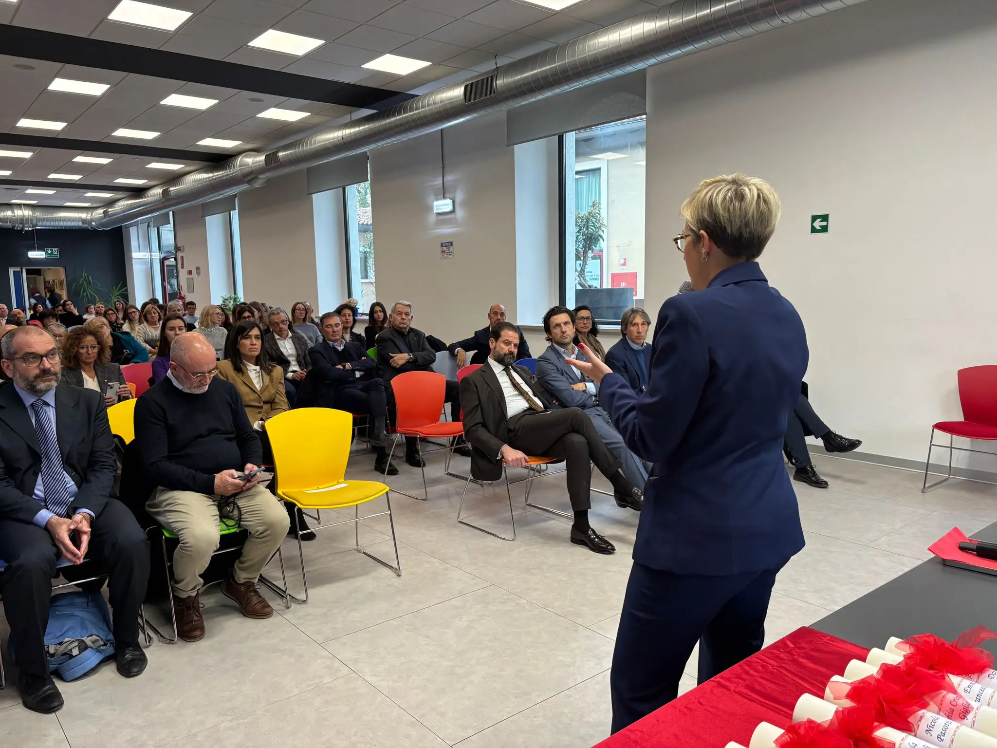 La consegna delle borse di studio al Liceo Carli