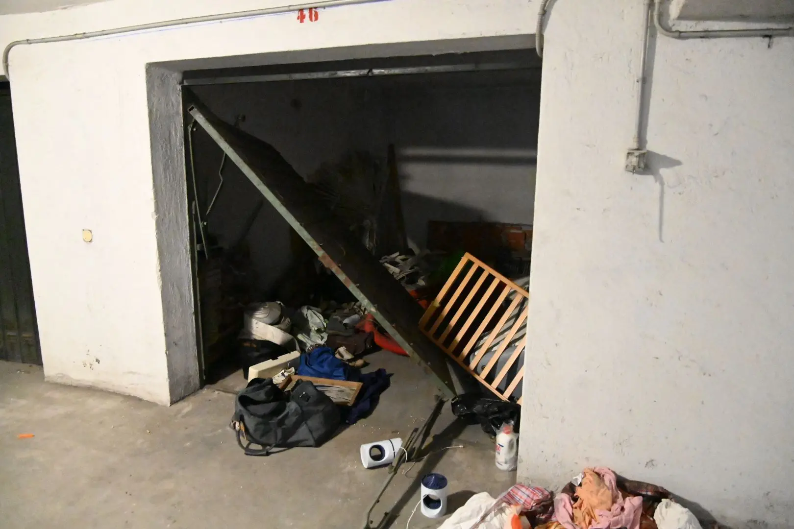 Condominio Aler in via Monte Cengio, la situazione nei garage