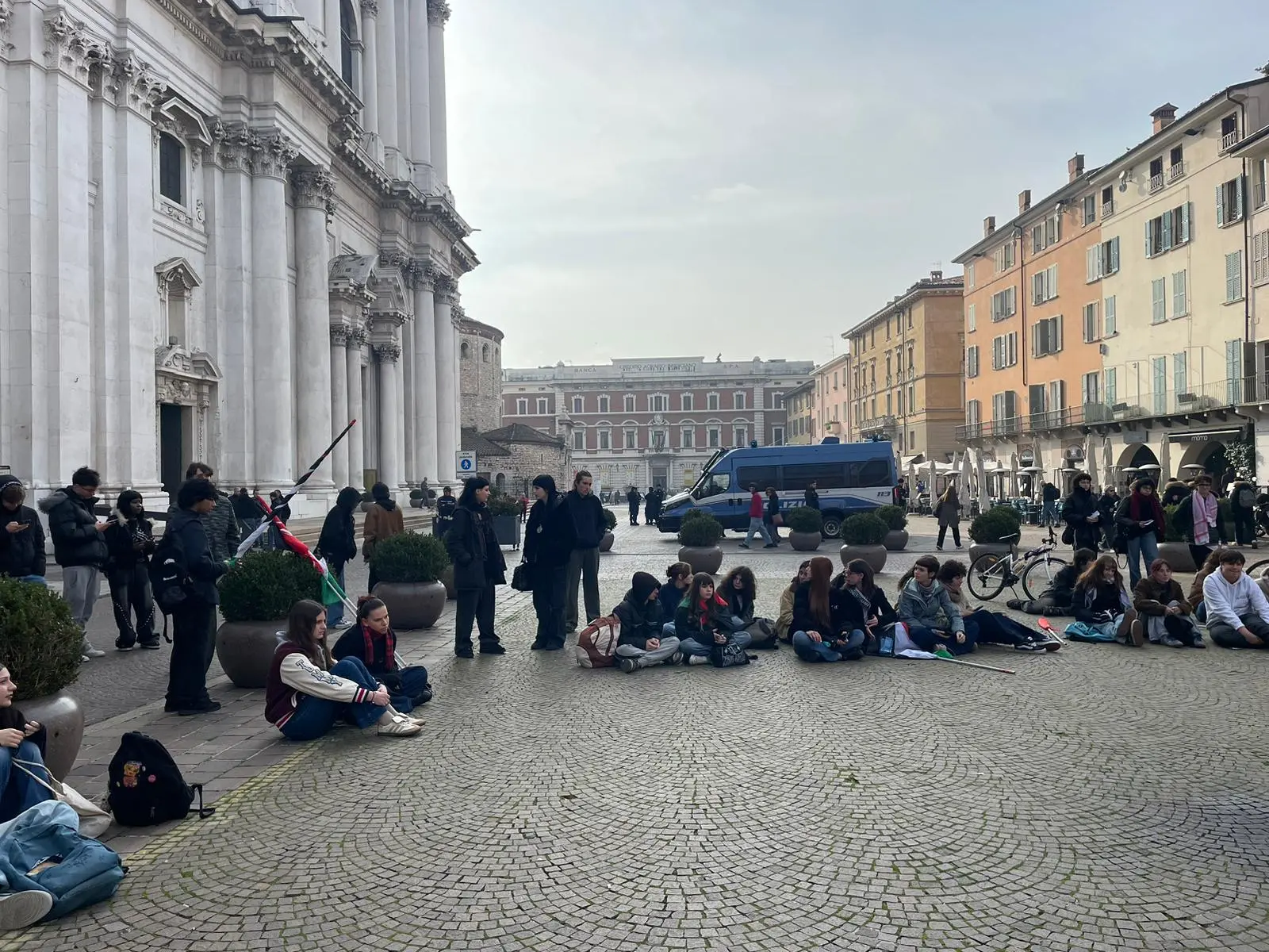 La manifestazione degli studenti a Brescia