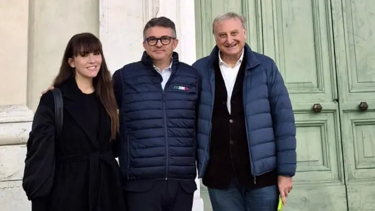 I conduttori di In Piazza con il direttore di Coldiretti Andrea Repossini - © www.giornaledibrescia.it