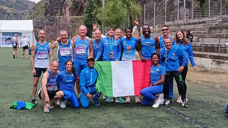 Claudio Fausti con la Nazionale italiana Master - © www.giornaledibrescia.it