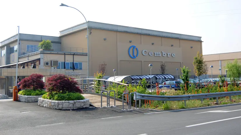 In via Serenissima il quartier generale della Cembre - © www.giornaledibrescia.it