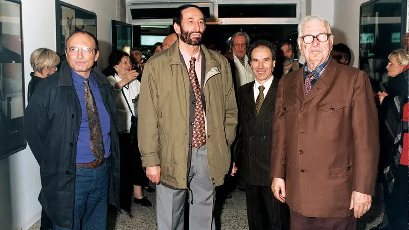 Il critico d’arte Seveso, Marpicati, il gallerista Billari e il critico De Micheli - Foto www.irosmarpicati.it