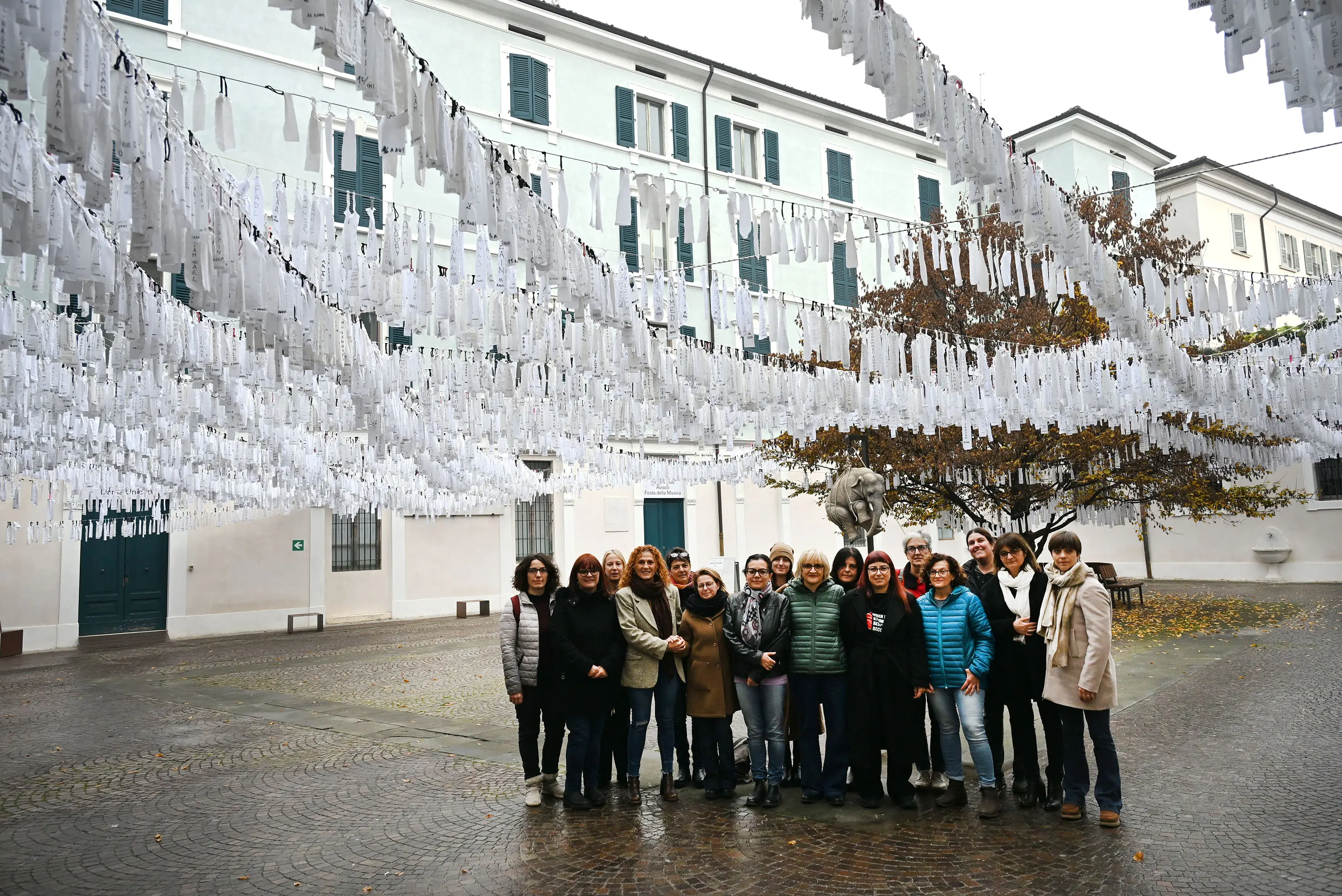 Un nome un bambino, un nome una bambina: al MoCa l'opera collettiva che ricorda i bambini uccisi a Gaza
