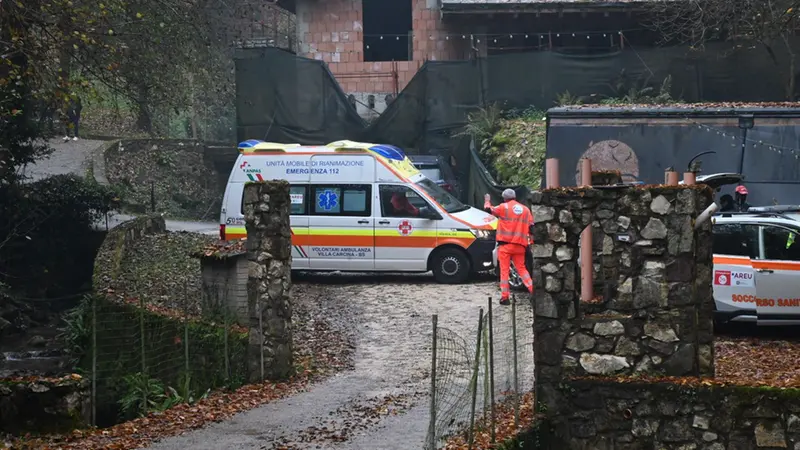 I mezzi di soccorso a Ome - Foto Gabriele Strada/Neg © www.giornaledibrescia.it
