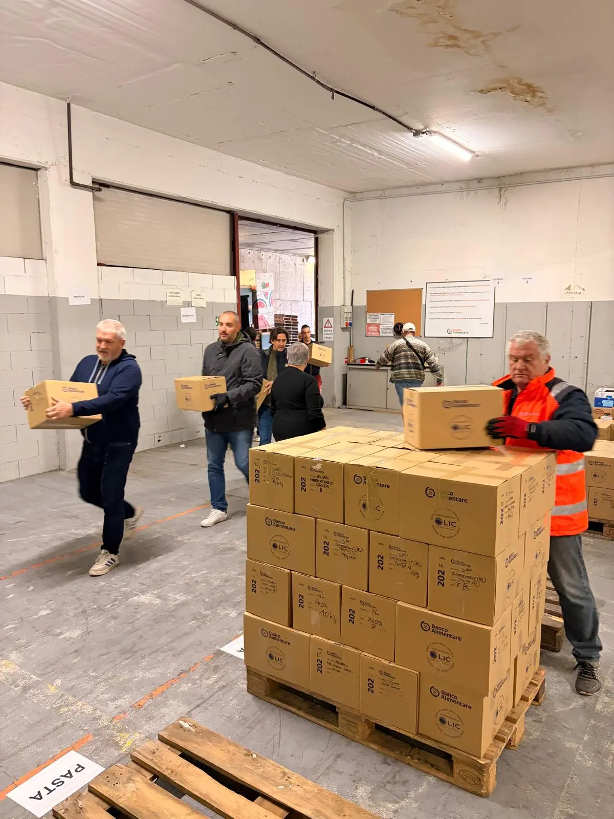 La Colletta alimentare unisce la provincia con 2.600 volontari