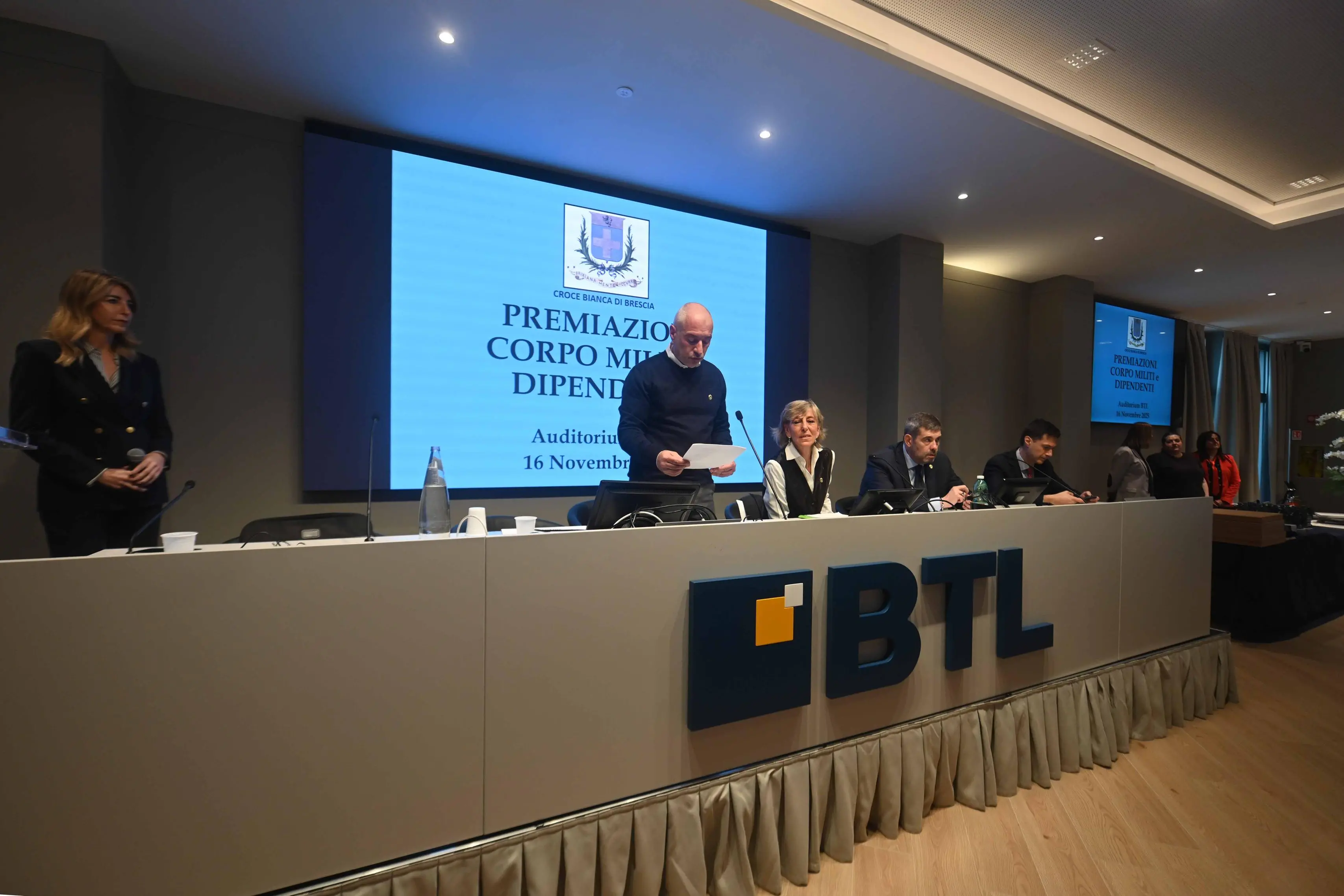 La Croce bianca premia i militi in prima linea