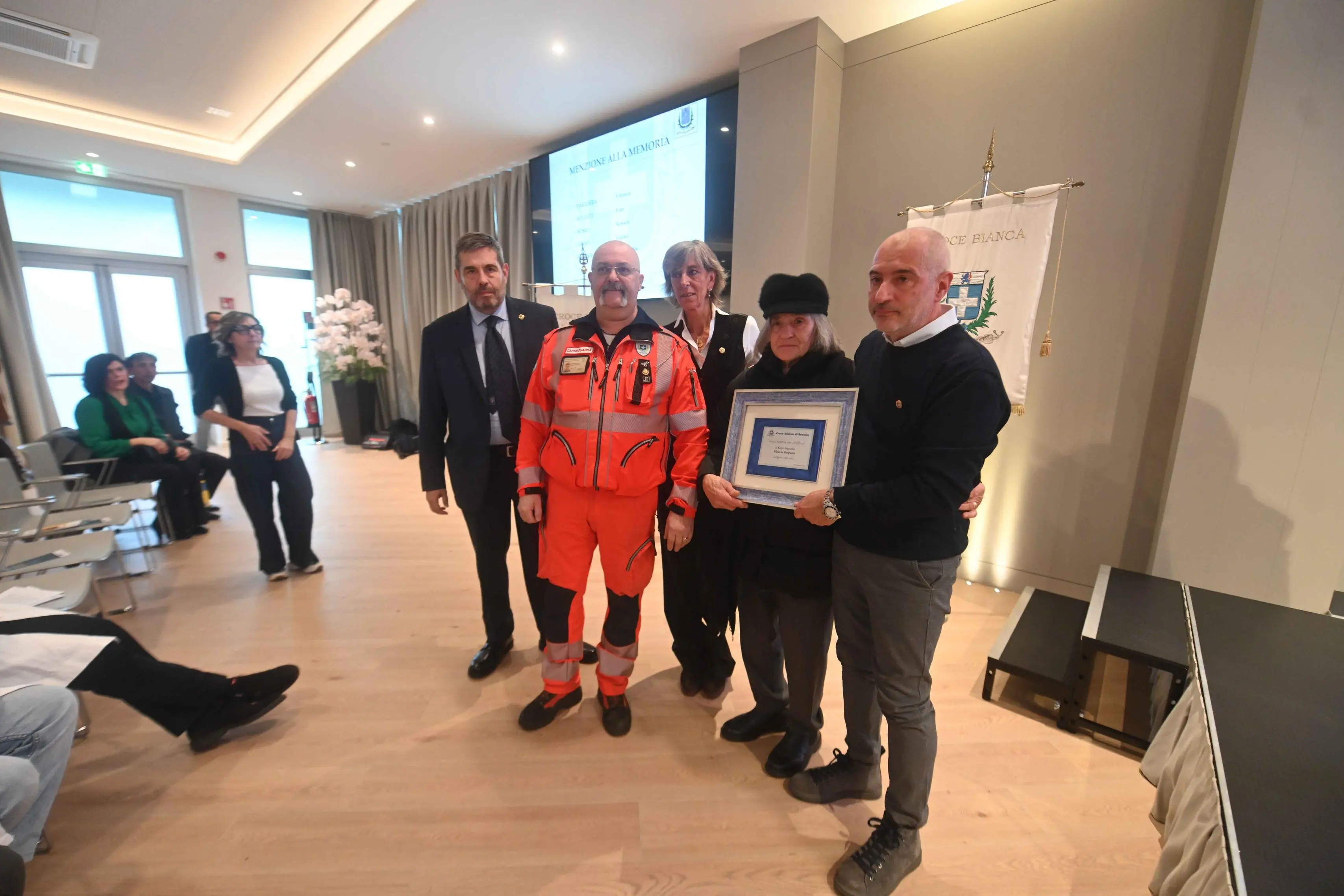 La Croce bianca premia i militi in prima linea