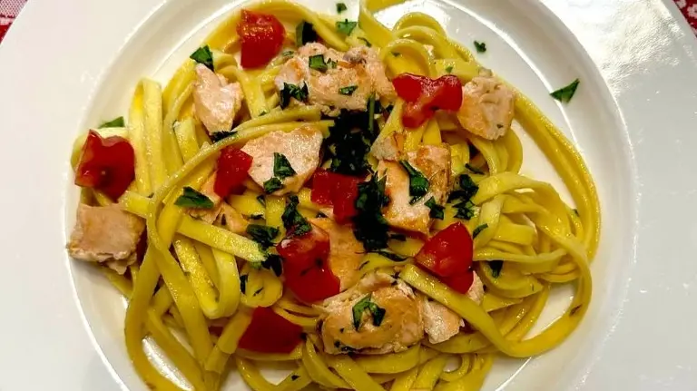 I tagliolini con filetti di trota e pomodorini - Foto tratta da Instagram